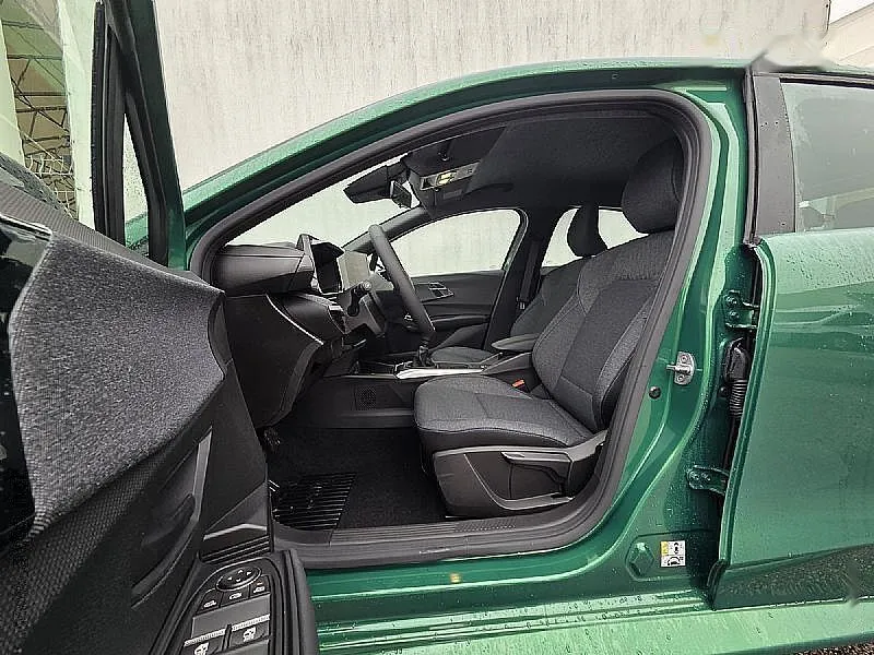Zunanja slika - Renault Clio - Evolution TCE115+Paket Udobje in kamera - 10