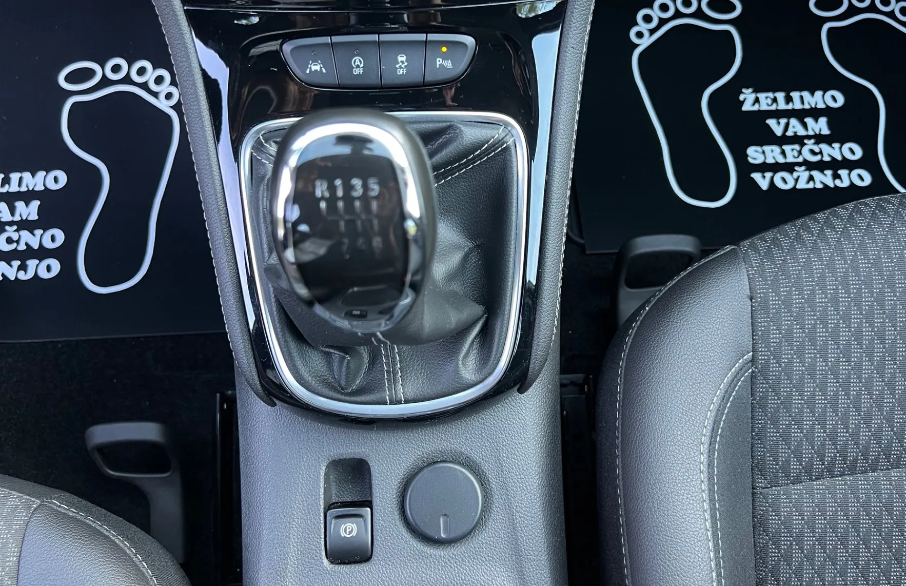 Zunanja slika - Opel Astra - 1.6 CDTI Enjoy slovensko vozilo servisna potrjena - 14