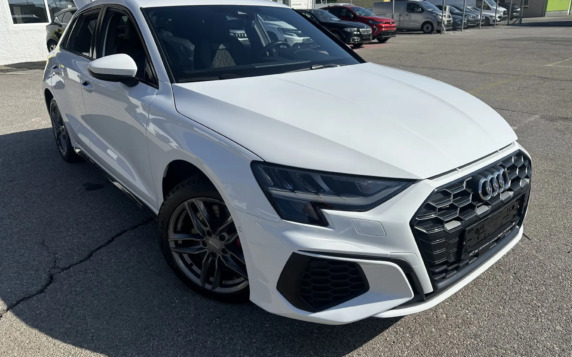Zunanja slika - Audi A3 - 45 TFSI e S line+4ALU.KAMERA.NAVI.LED.USNJE.ACC - 1