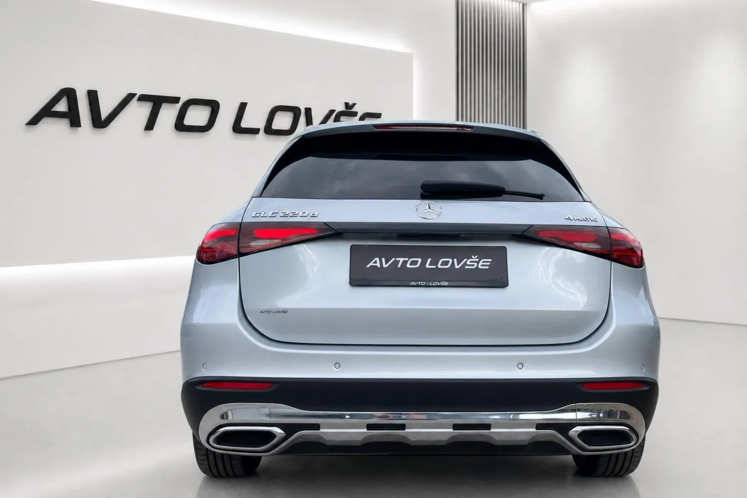Notranja slika - Mercedes-Benz GLC-Razred - GLC 220d 4MATIC Avt.1 LASTNIK-KAM-LED-ODLIČEN - 7