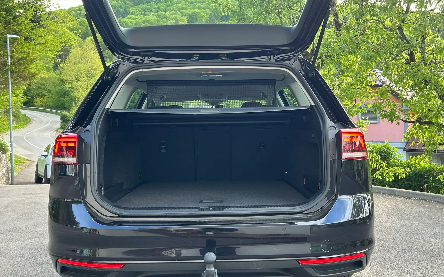 Zunanja slika - VW Passat - Variant 2.0 TDI DSG, ELKTRIČNA KLJUKA, KAMERA Premium - 4