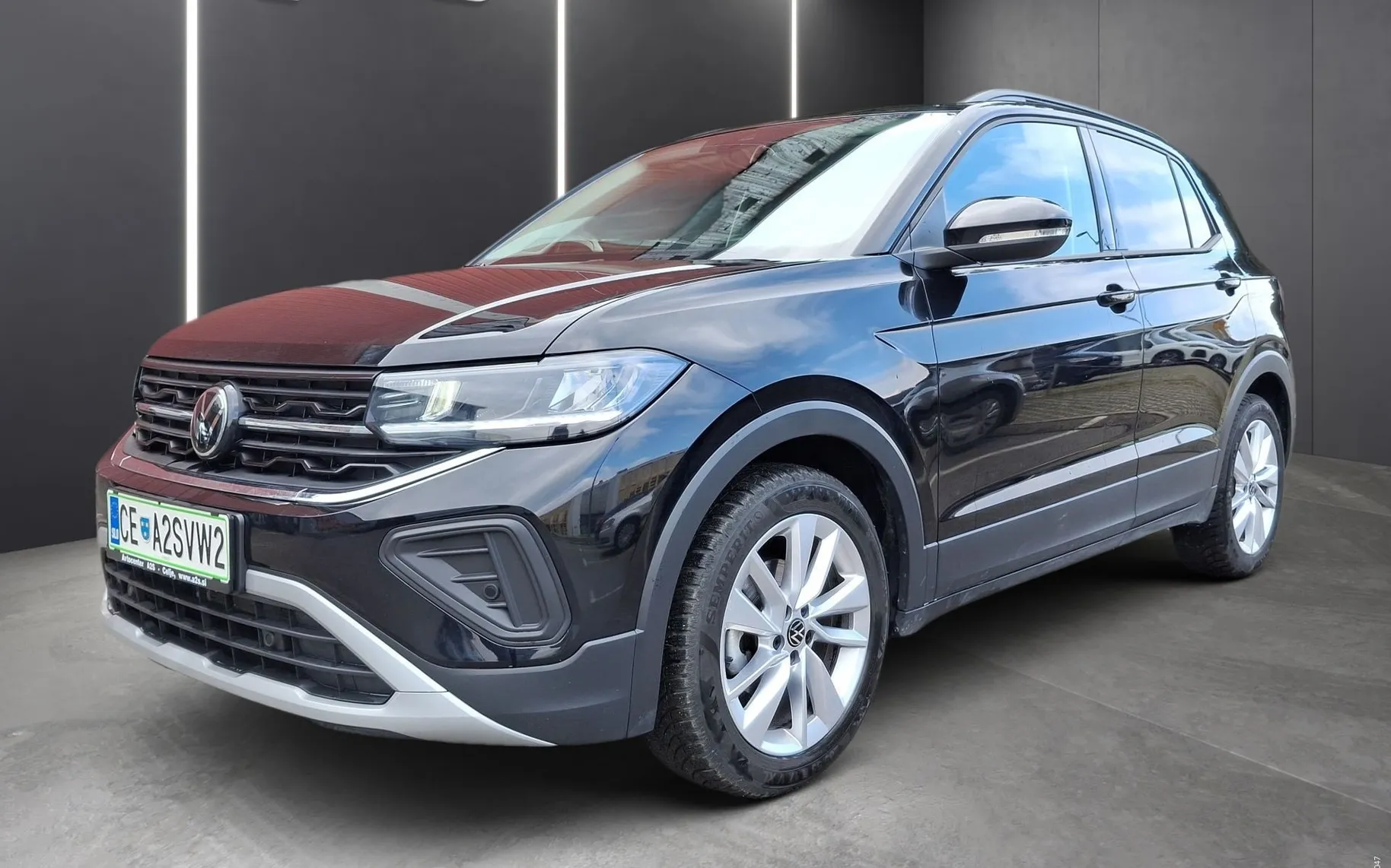 Zunanja slika - Volkswagen T-Cross - 1.0 TSI 4ALL 115KM - 1