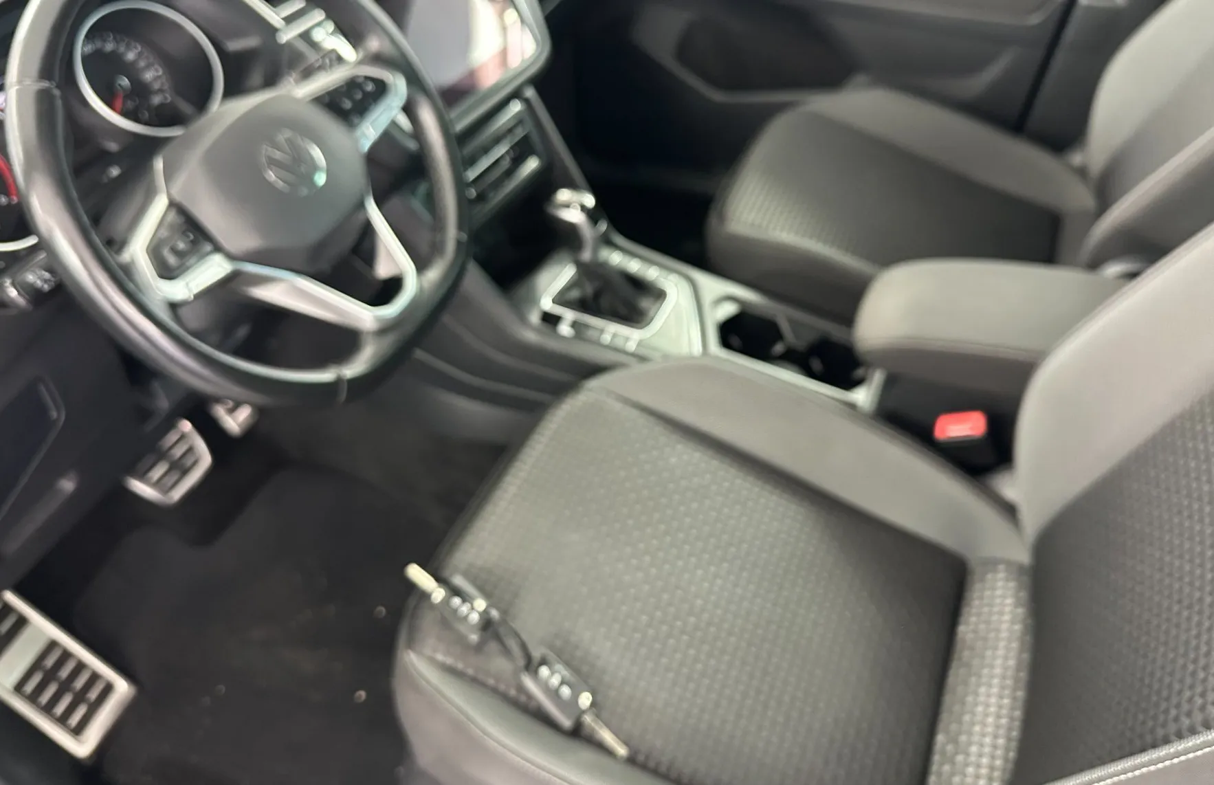 Zunanja slika - Volkswagen Tiguan - 2.0 TDI 110kW.NEMŠKI+4ALU.NAVI.AUT.GRET.SED.LED - 9