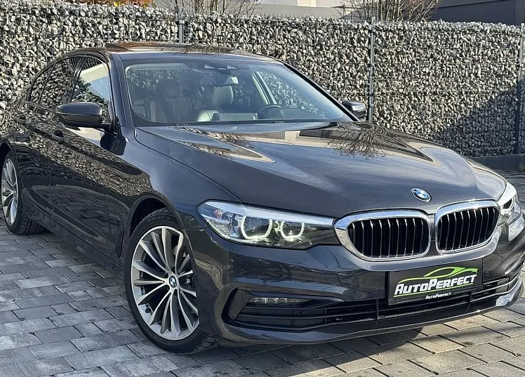 Zunanja slika - BMW Serija 5 - : 520d aut. |PANO|KAM|AMBI| - 1