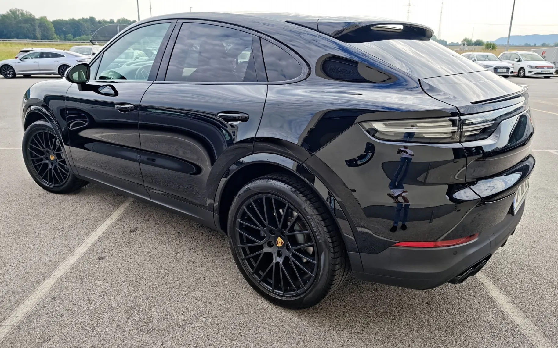 Zunanja slika - Porsche Cayenne - Coupe 3.0 V6 BOSE HEAD UP NIGHT PAKET KAM PANO 21COL - 4