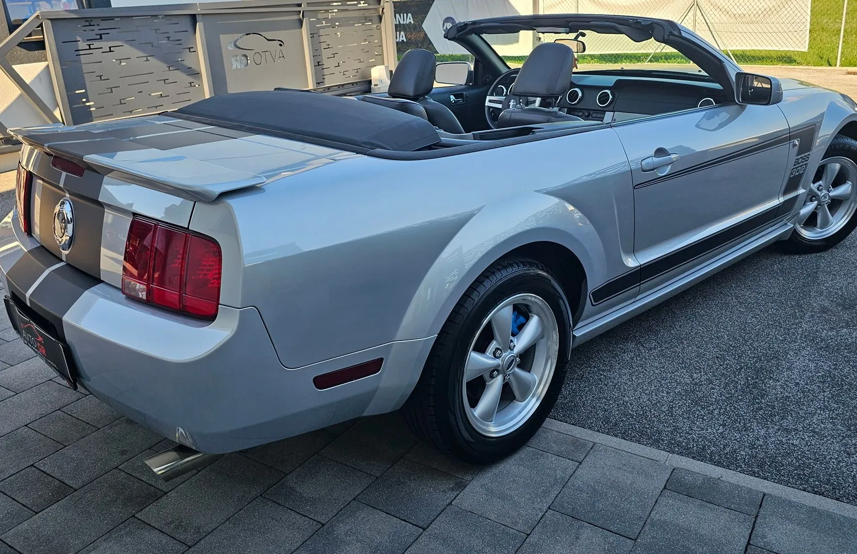 Zunanja slika - Ford Mustang - GT 4.6 CABRIO- AUTOMATIC-ODLIČEN-Le 125.000km - 10