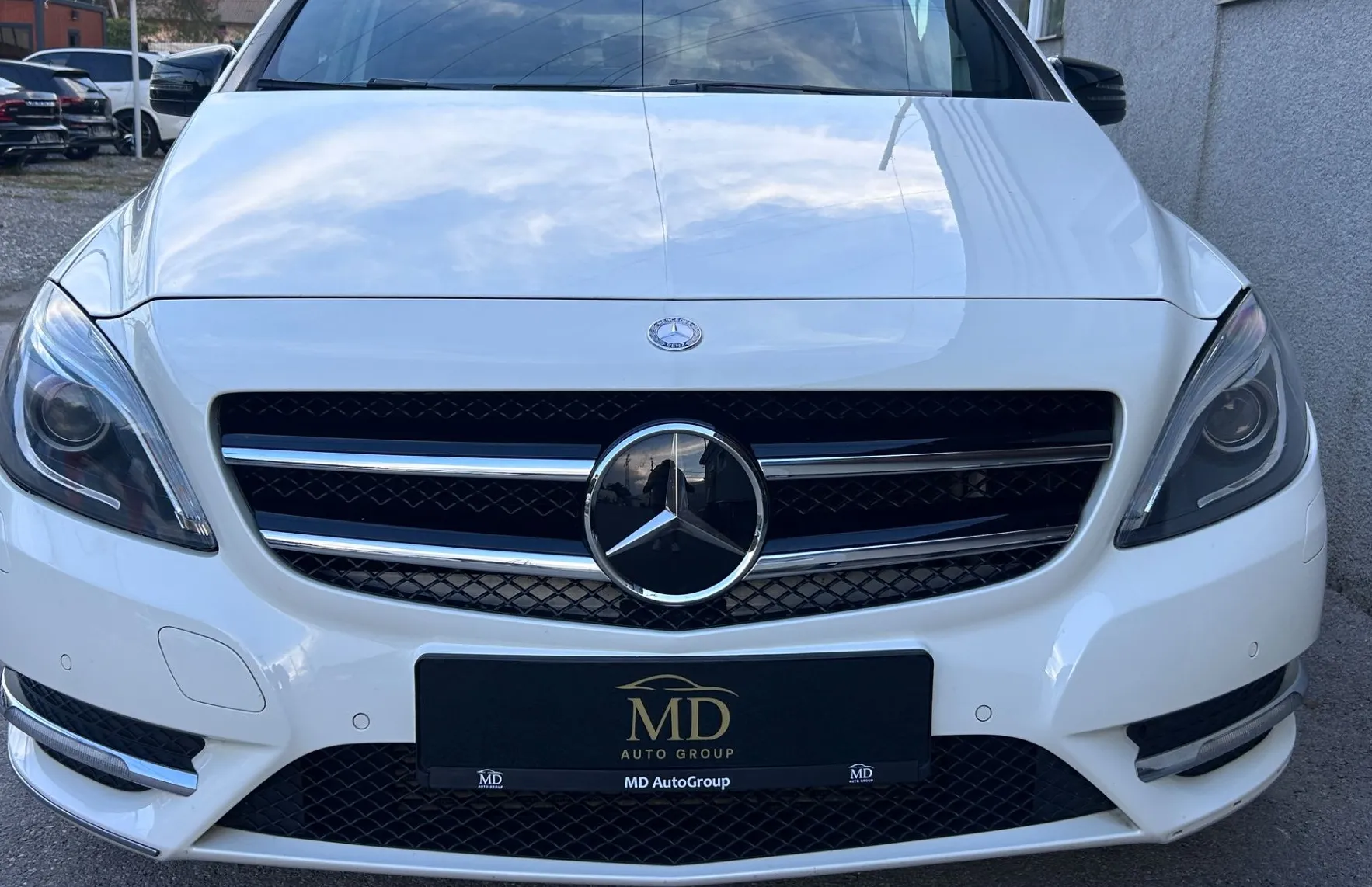 Zunanja slika - Mercedes-Benz B-Razred - B180CDI BlueEFFICIENCY-XSENON-GRETJE SEDEŽEV-18COL - 2