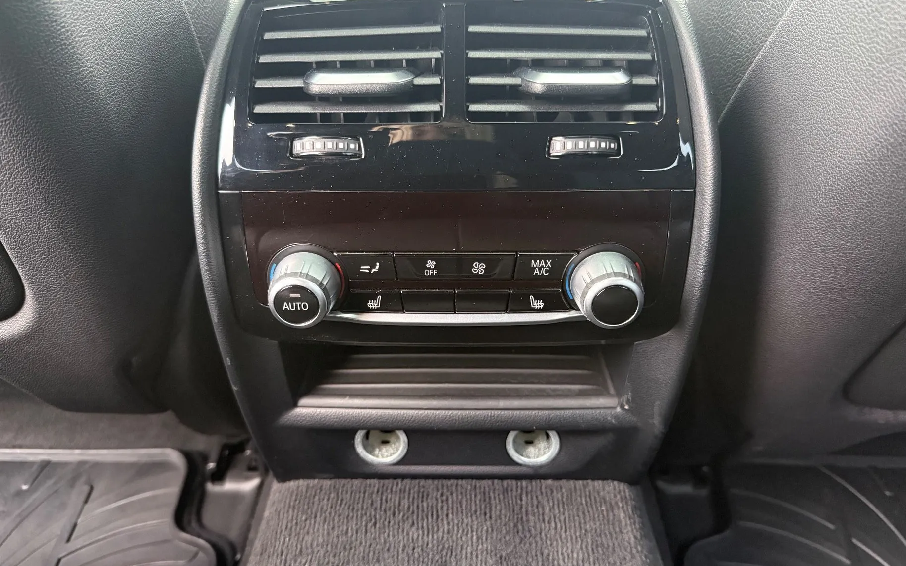 Zunanja slika - BMW Serija 5 - Touring: 530d xDrive M-sport VIRT HEAD UP 360CAM PANO LE - 19