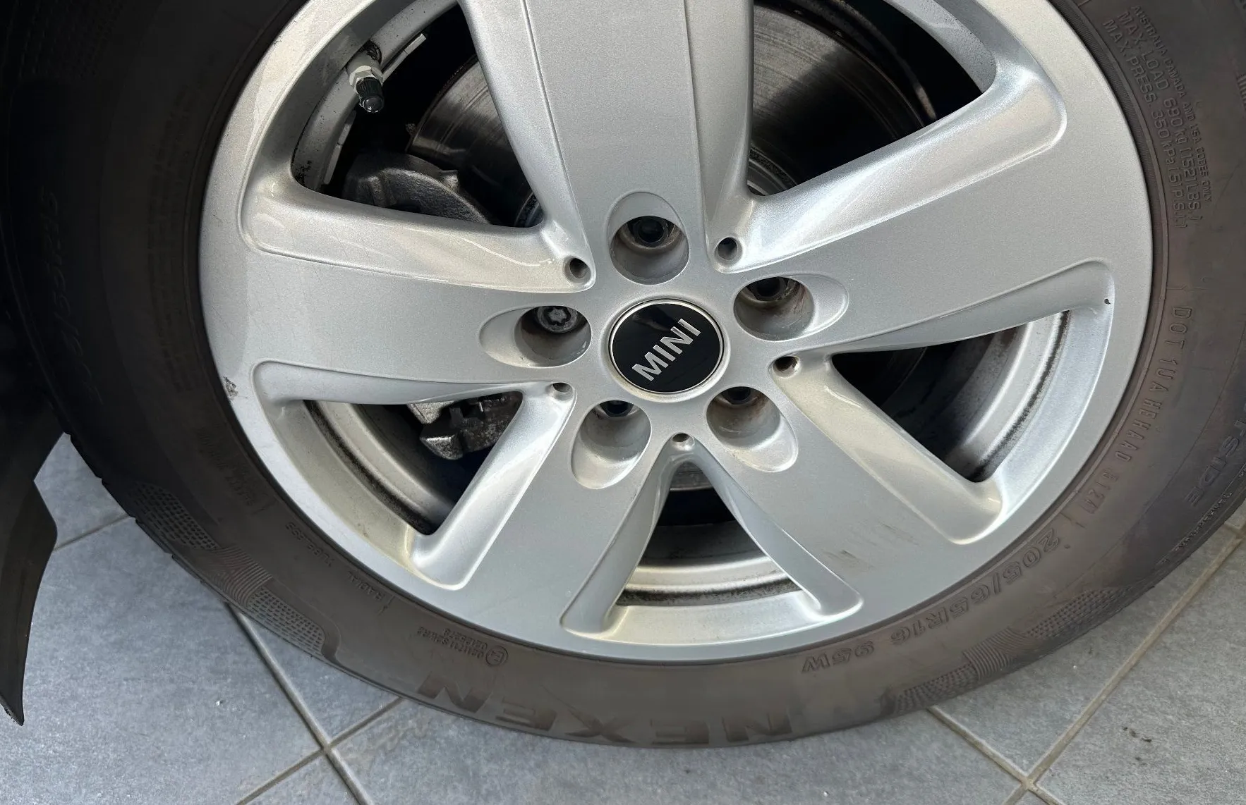 Zunanja slika - MINI Countryman - Cooper ALL4  Avt.KAMERA.NAVI.LED.2023.4X4.TOP - 11