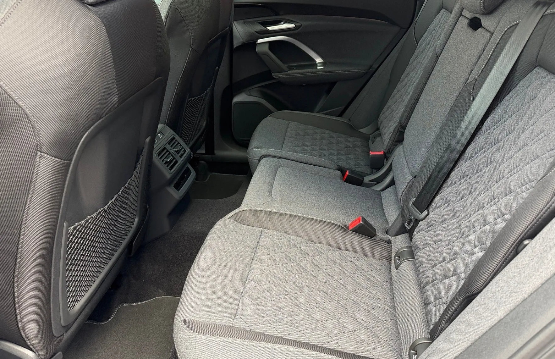 Zunanja slika - Audi Q5 Sportback - TFSI quattro 150kW - 11