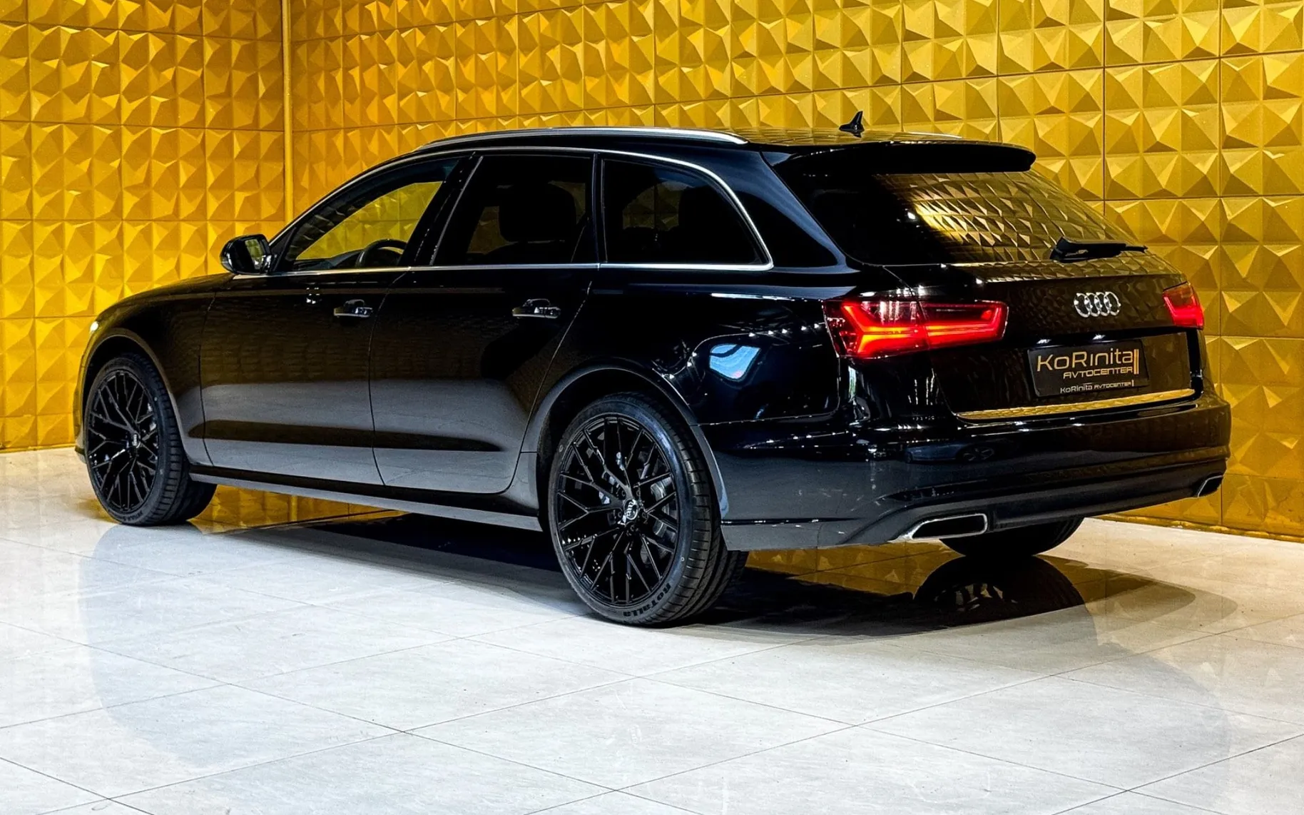 Notranja slika - Audi A6 Avant - 3.0 TDI AUT.-GRETJE-ALCANTARA-TEMP-F1 - 7