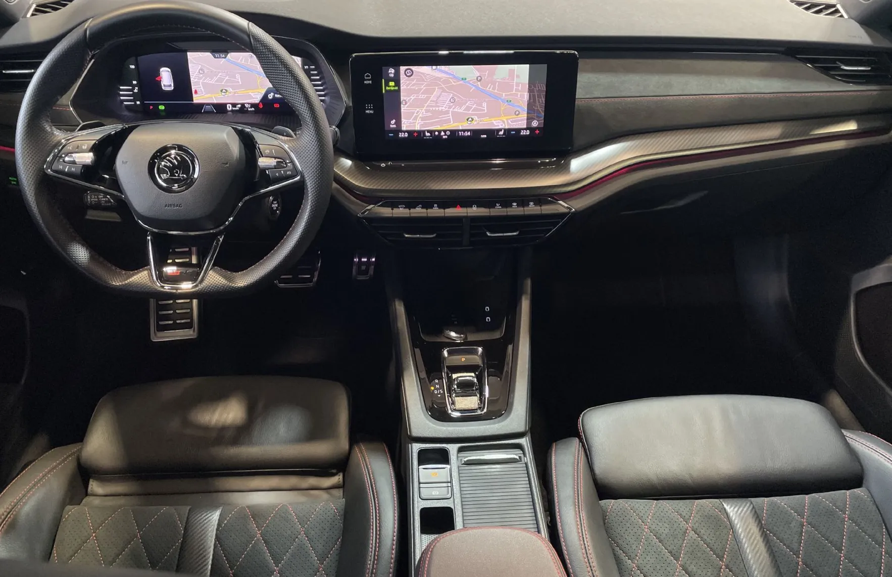 Zunanja slika - Škoda Octavia - RS-VIRTUAL-PANORAMA-NAVI-HALJENJE SED-ALCANTARA - 13