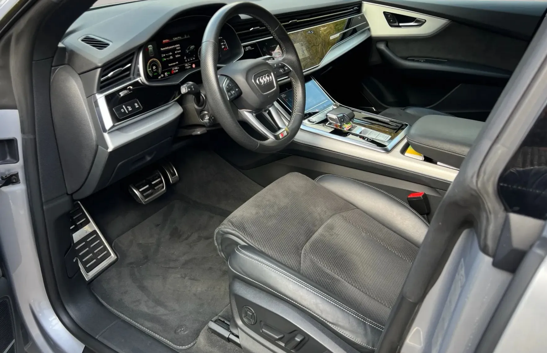 Zunanja slika - Audi Q8 - 55 TFSI e quattro tiptronic 280kW 3 X S LINE SLO - 10