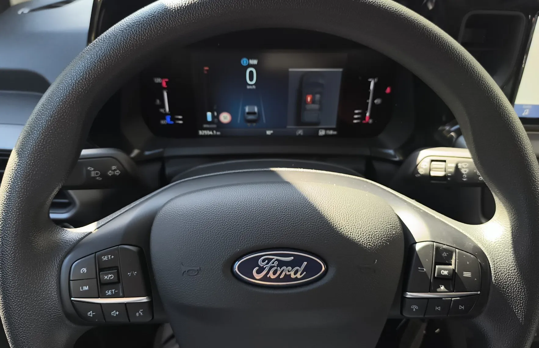 Zunanja slika - Ford Tourneo - Courier 1.0 EcoBoost Trend- SLO-1.LAST.- samo 32TKM - 11