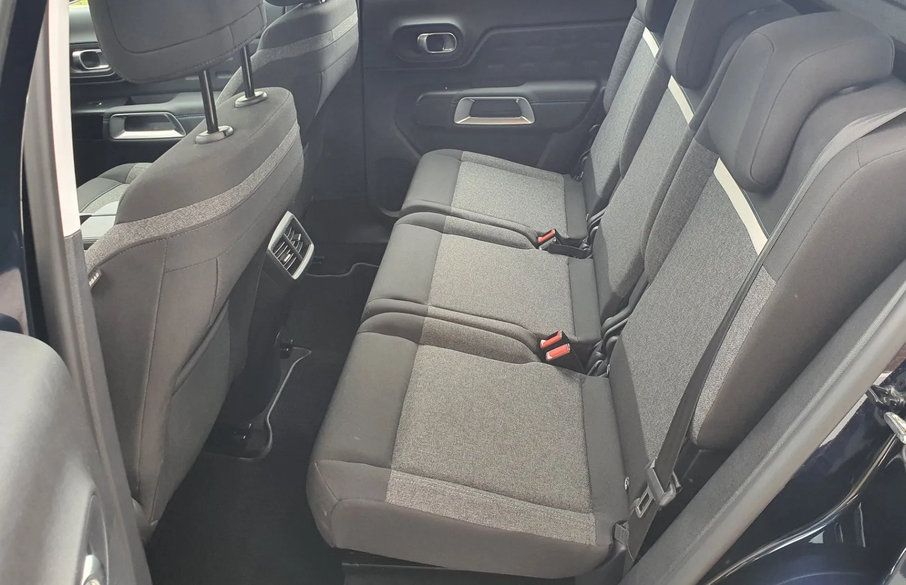 Zunanja slika - Citroën C5 Aircross - PureTech 130 S - 9