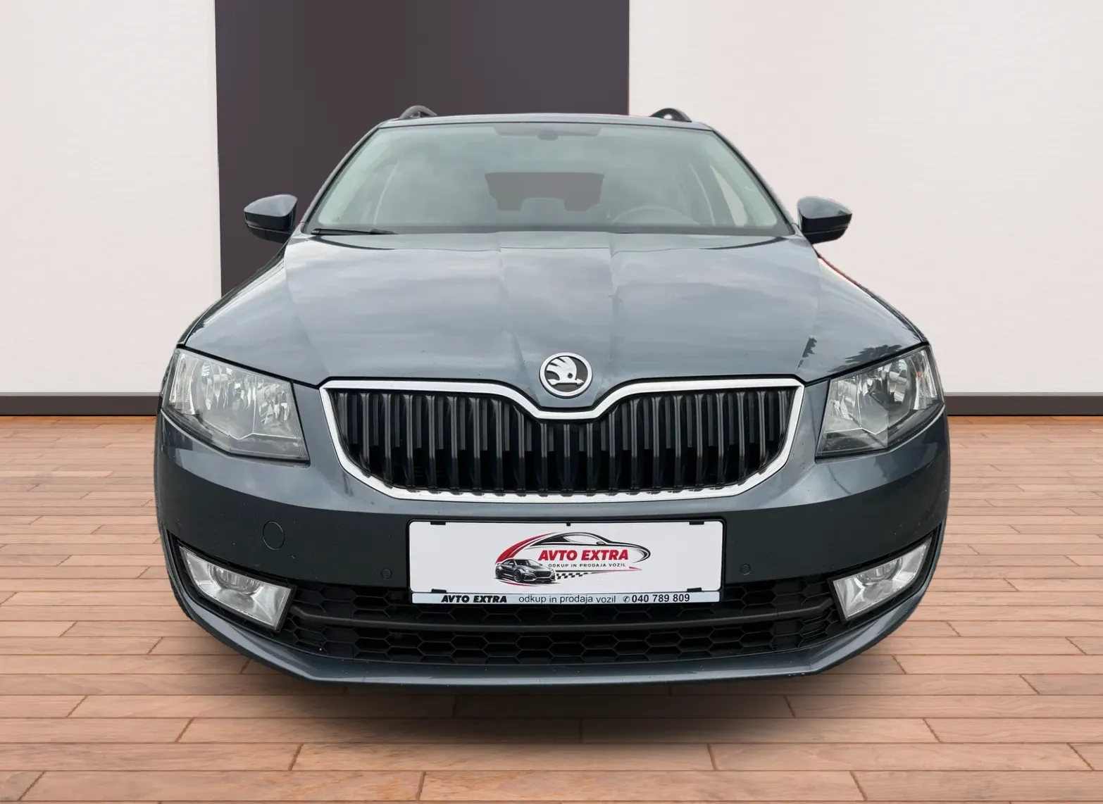 Zunanja slika - Škoda Octavia - Combi 2,0 TDI L&K - 2