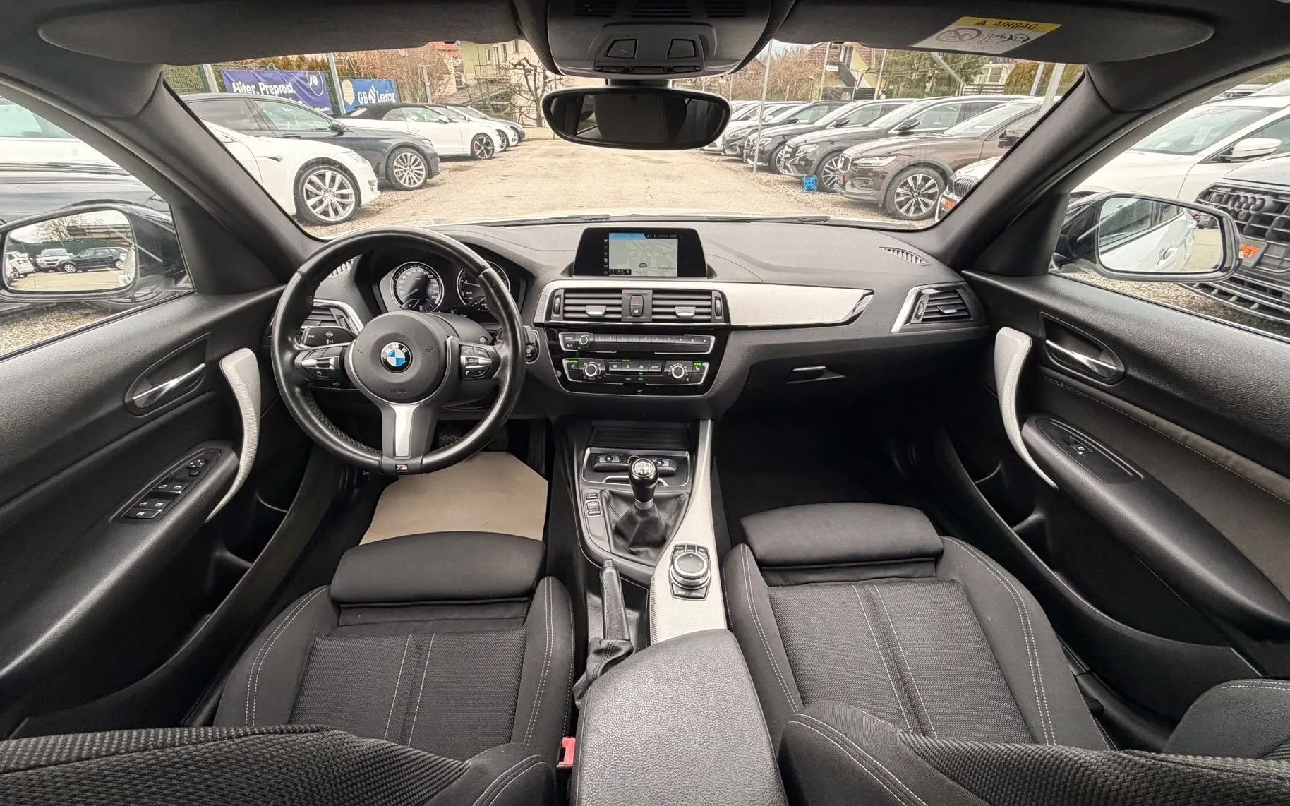 Zunanja slika - BMW Serija 1 - : 118i M Sport Shadow 1.LASTNIK FULL LED NAVI ALU 18 - 20