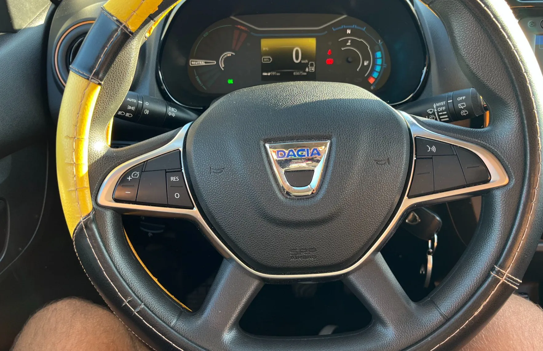Zunanja slika - Dacia Spring - 1. LASTNICA. VZR.KAM. 2X PDC. NAVI. LED - 12