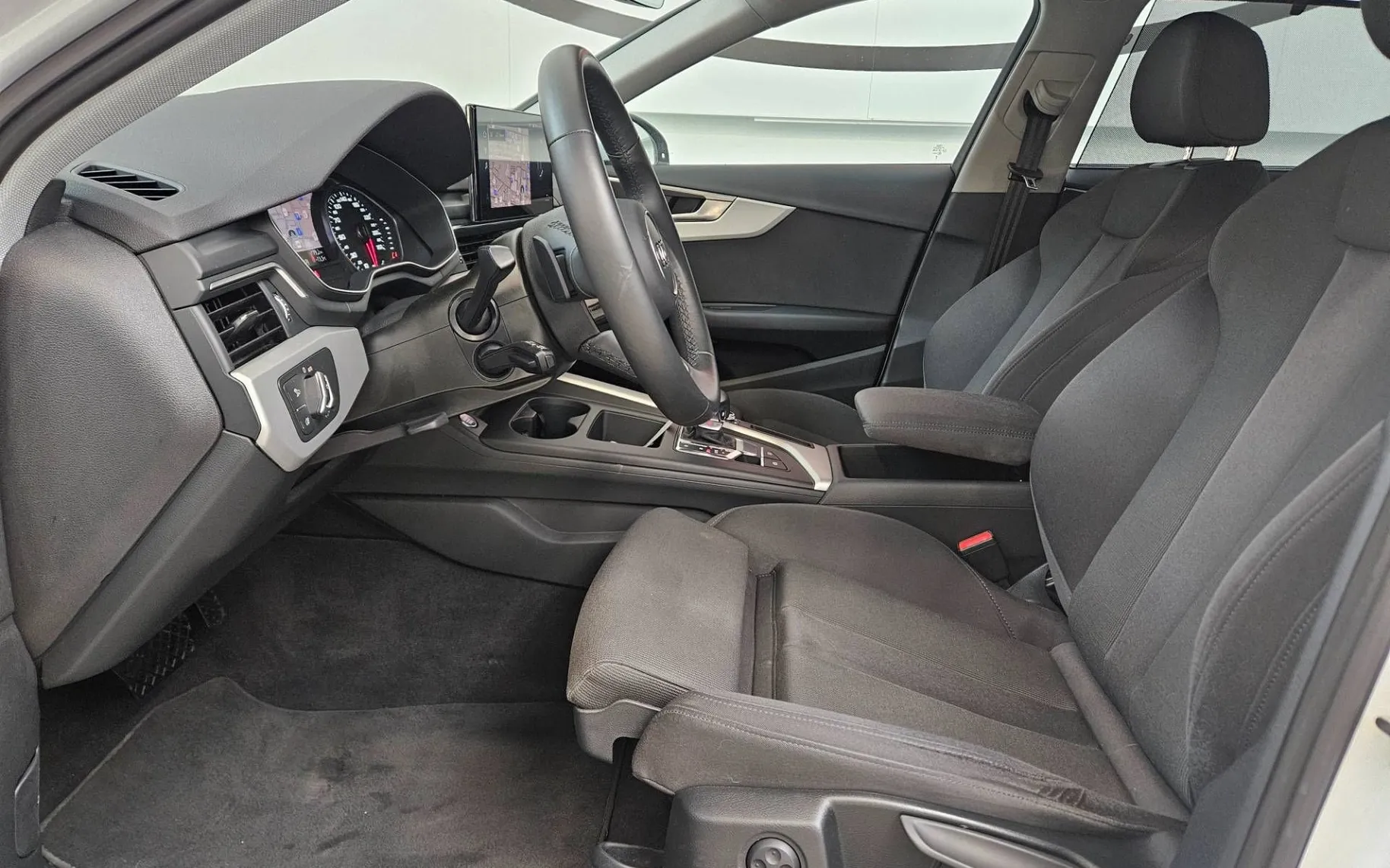 Zunanja slika - Audi A4 Avant - 35 TDI S tronic - 5