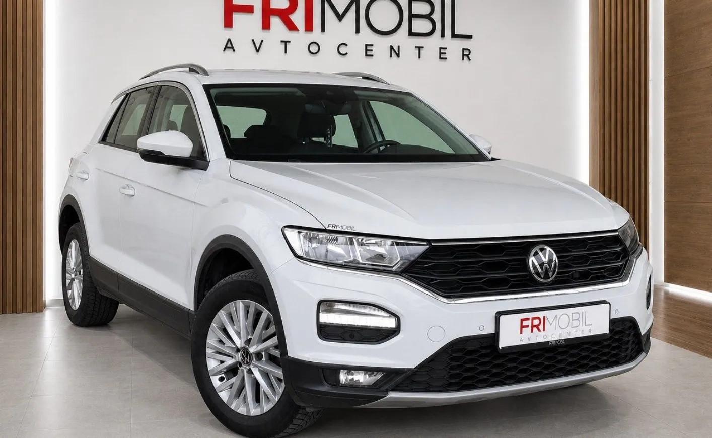 Zunanja slika - Volkswagen T-Roc - 2.0 TDI SCR  •PDC•KAMERA•ACC• - 2