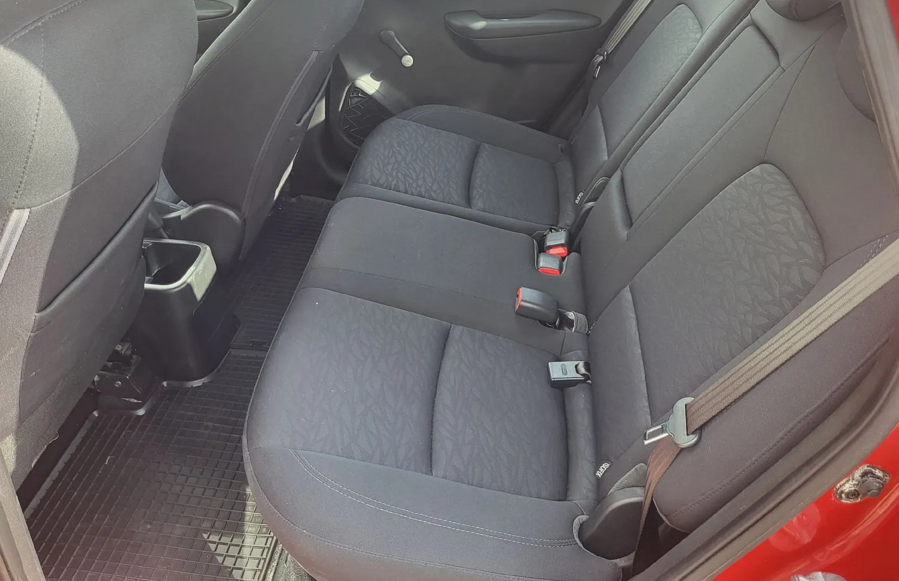 Zunanja slika - Hyundai ix20 - 1.4 COMFORT slo-alu-pdc-acc-tempom-vl.kljuka - 15
