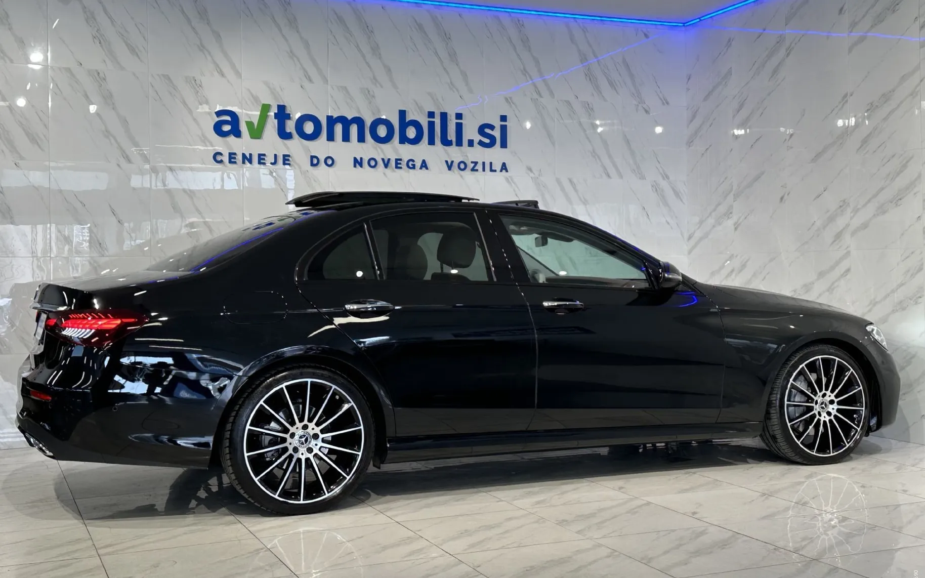 Zunanja slika - Mercedes-Benz E-Razred - 200d|AMG|Pano|SoftC|HUD|Designo|Hlajenje|360K|Burm - 5