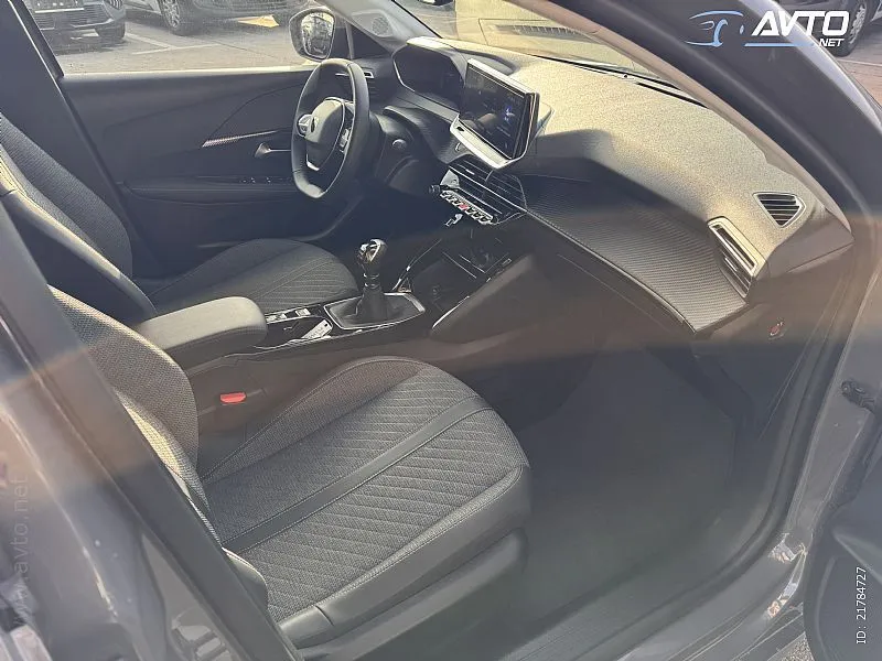 Zunanja slika - Peugeot 208 - ALLURE PureTech 100 - 12