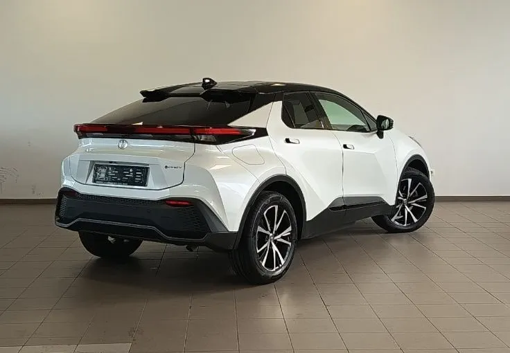 Zunanja slika - Toyota C-HR - 2.0 hibrid  PHEV  C-LUB TECH BITONE - 2