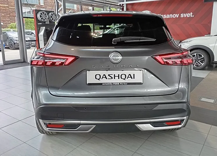Zunanja slika - Nissan Qashqai - 1.3 DIG-T Mild Hyb.158 2WD X-Tron.TEKNA - 4