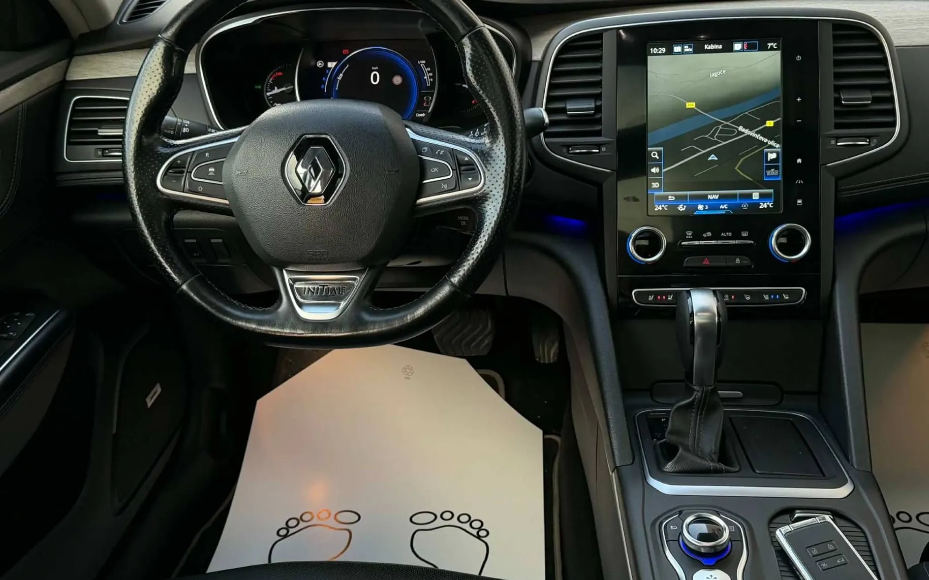 Notranja slika - Renault Talisman - 1.6D•AUT•INITIALE•PANO•LED•HEAD UP•MASAŽA•KAMERA•. - 9
