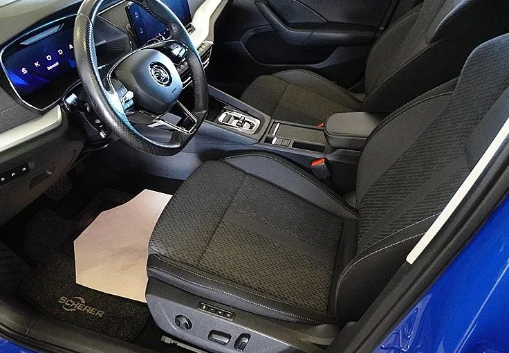 Zunanja slika - Škoda Octavia - Estate Style 2.0 TDI -VIRTUAL -AVTOMATIK -KLJUKA - 11
