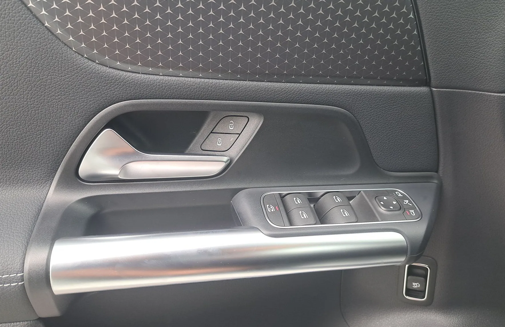 Zunanja slika - Mercedes-Benz B-Razred - B 180 Progressive Avt. - 16