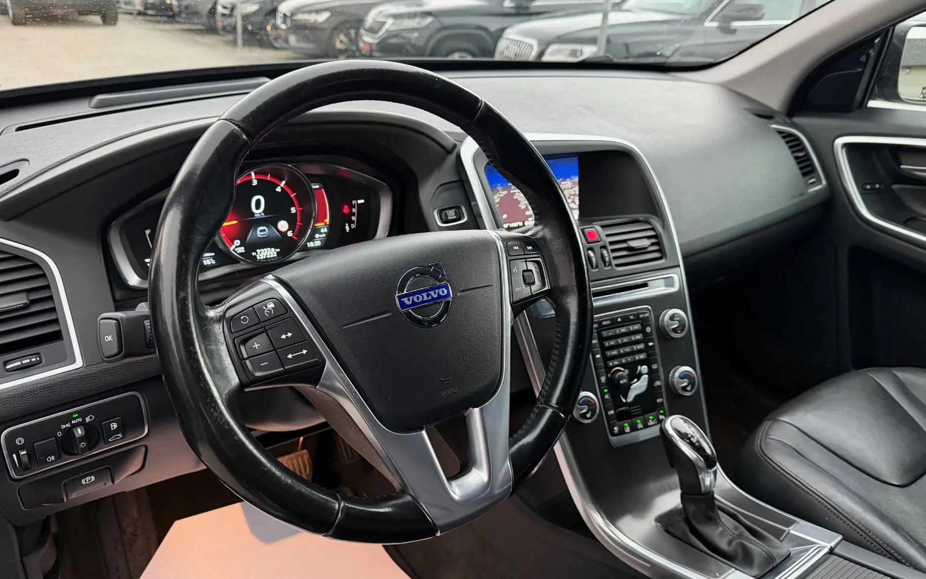Zunanja slika - Volvo XC60 - D4 Summum AUT. LED XENON ACC NAVI BLS VIRTUAL - 15