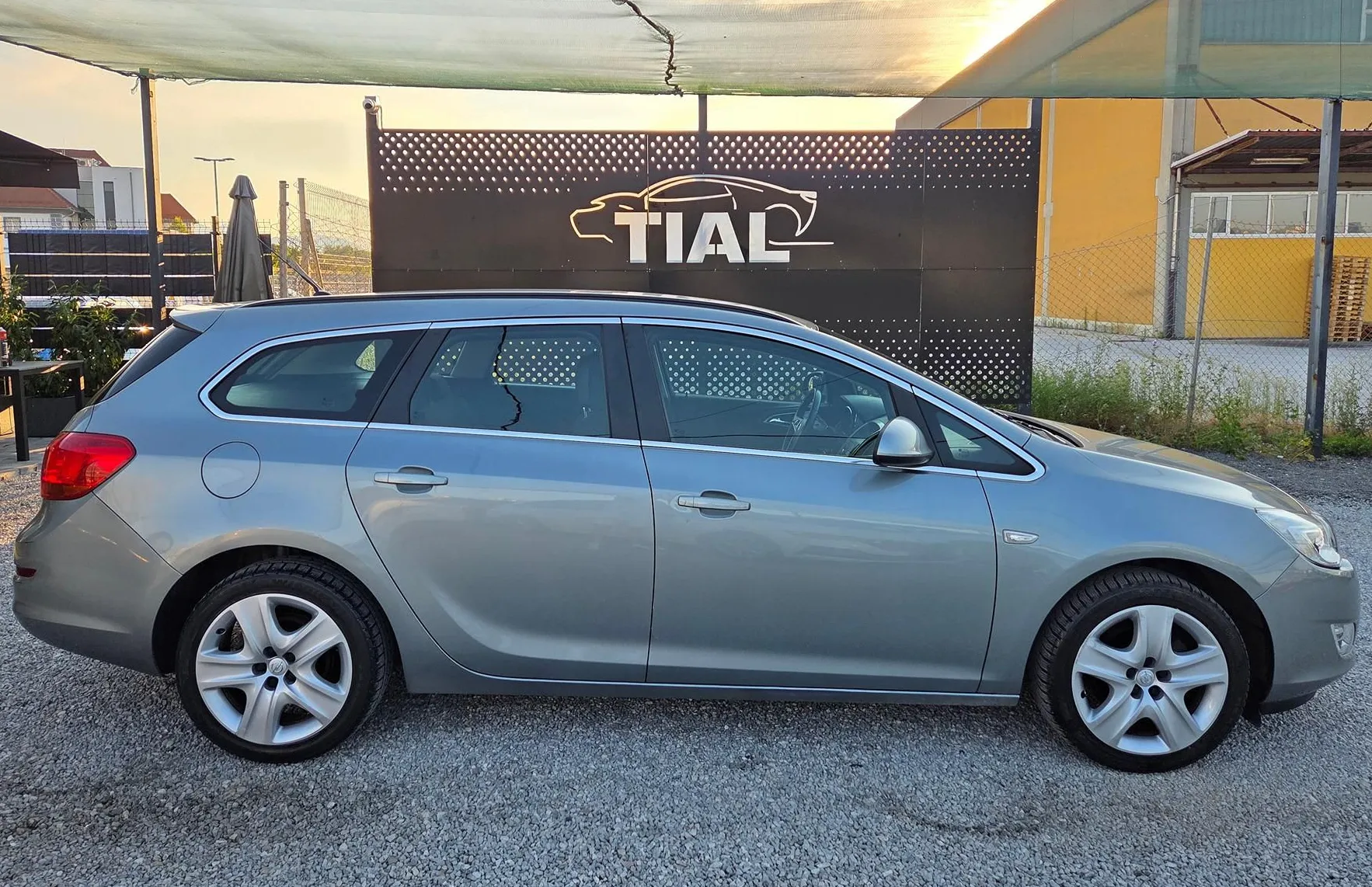 Zunanja slika - Opel Astra - 1.6 SAMO 94.000KM-SLO-1.LASTNIK-KLIMA... - 8