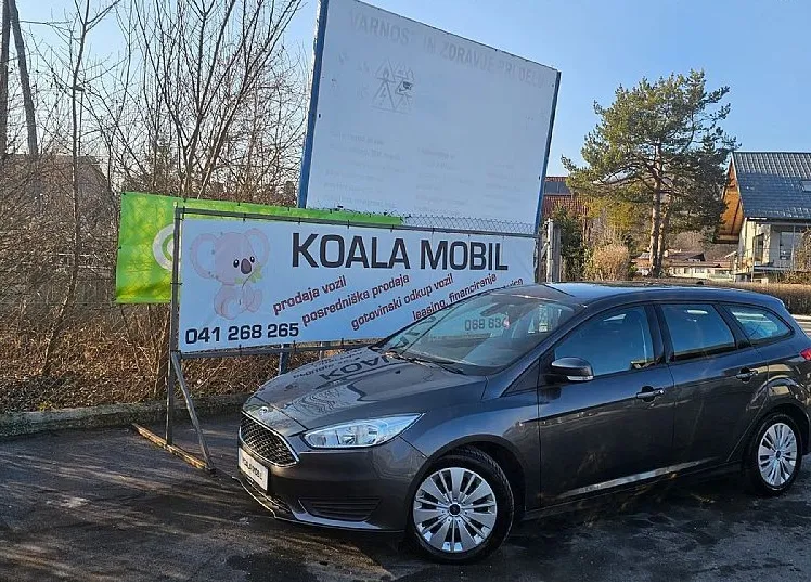 Zunanja slika - Ford Focus - Sport 1.5 TDCi KLIMA-PDC-MULTIFUKCIJA-2.LASTNIK - 19