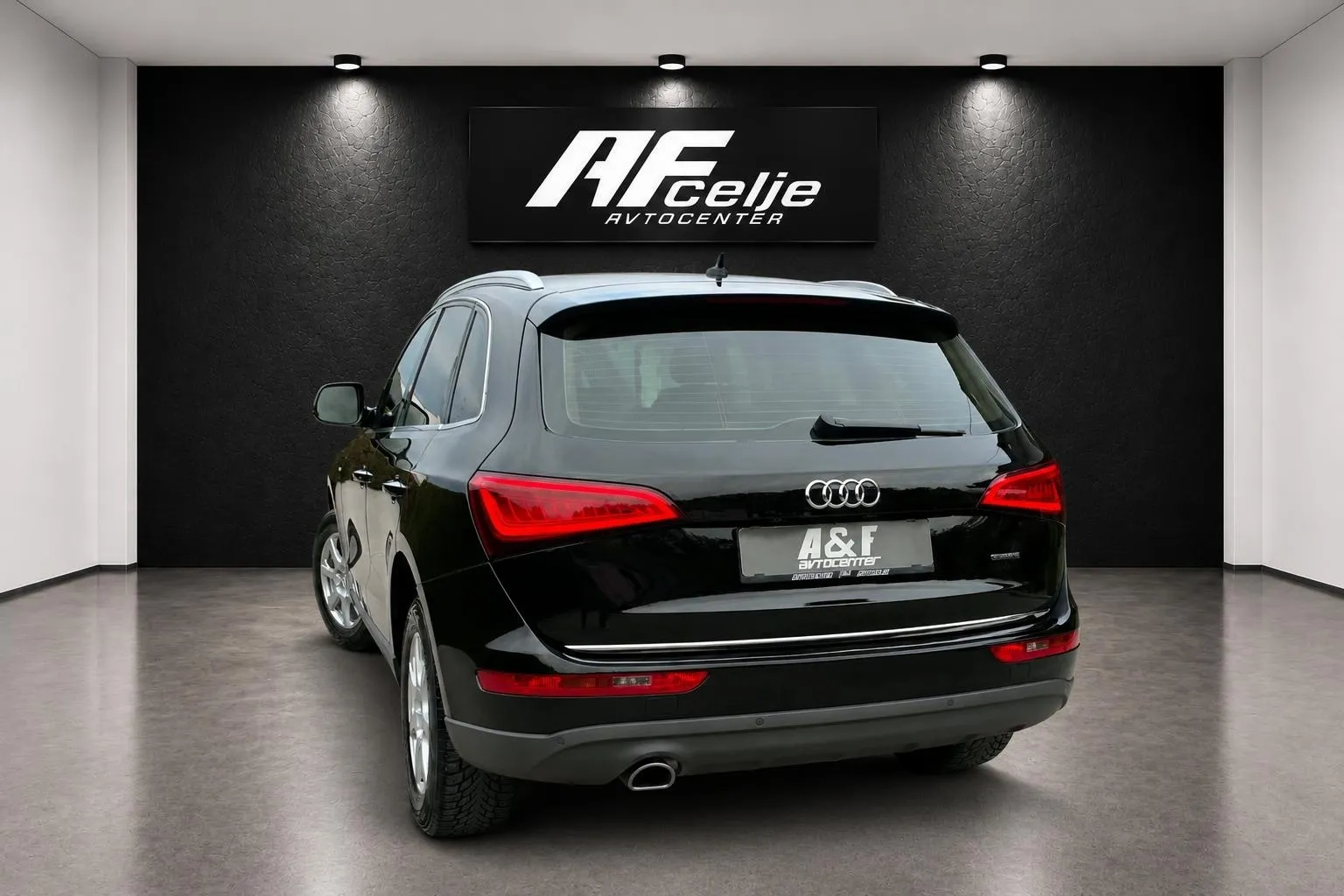 Zunanja slika - Audi Q5 - 2.0 TDI-Q-4X4-AUT-XENON-LED LIZING ZA TUJCE - 6