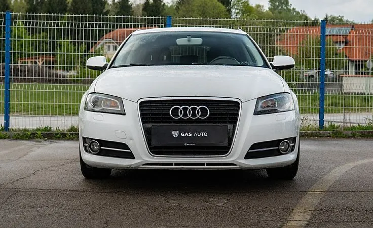 Zunanja slika - Audi A3 - 1.6 TDI DPF - 2