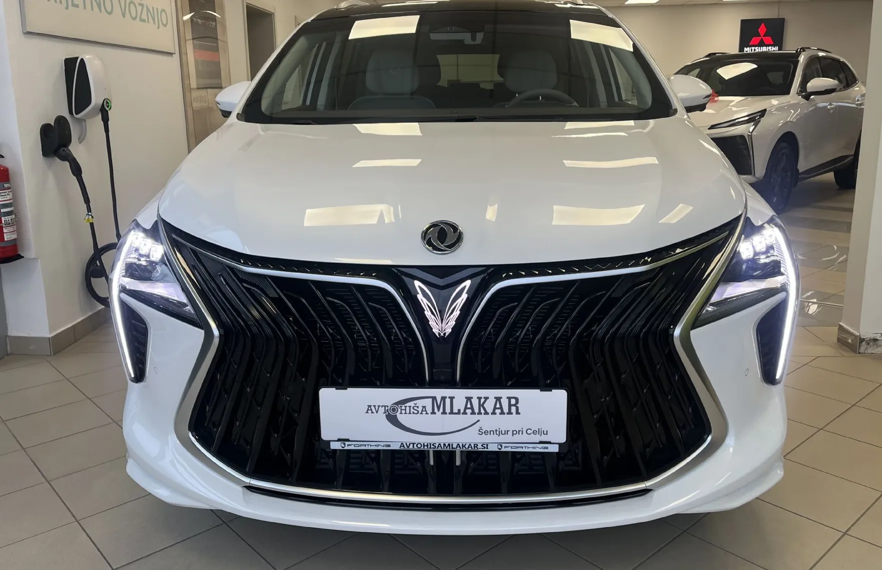 Zunanja slika - Forthing Forthing U Tour - U-Tour BENCINSKI 1.5 T. 174 KM . ADAS NOVO PRI NAS - 2