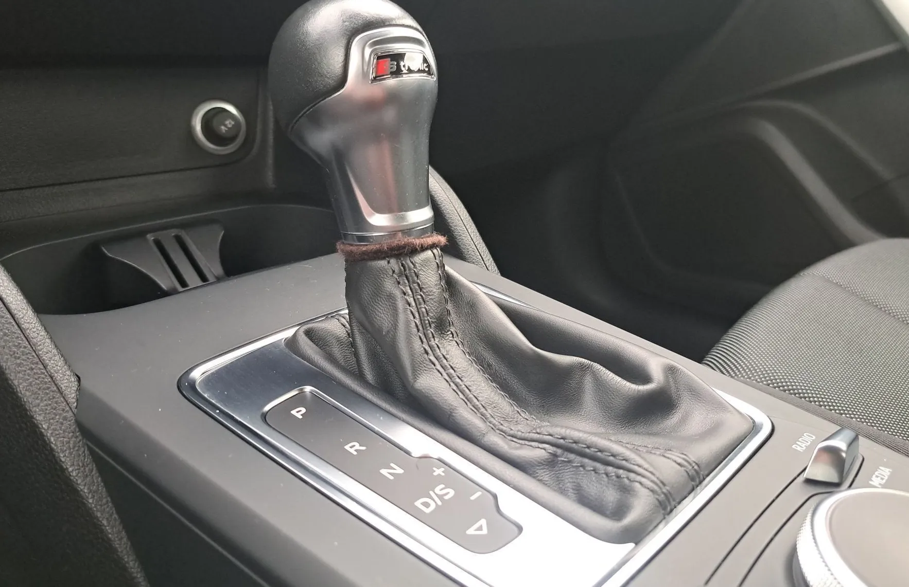 Zunanja slika - Audi Q2 - 30 TDI S tronic... - 15