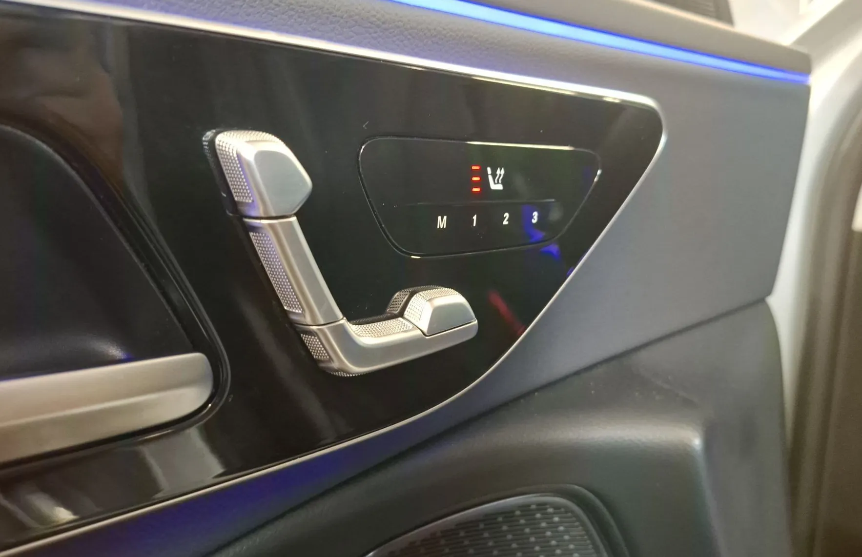 Zunanja slika - Mercedes-Benz E-Razred - E 300 e T Avantgarde Avt. - 16