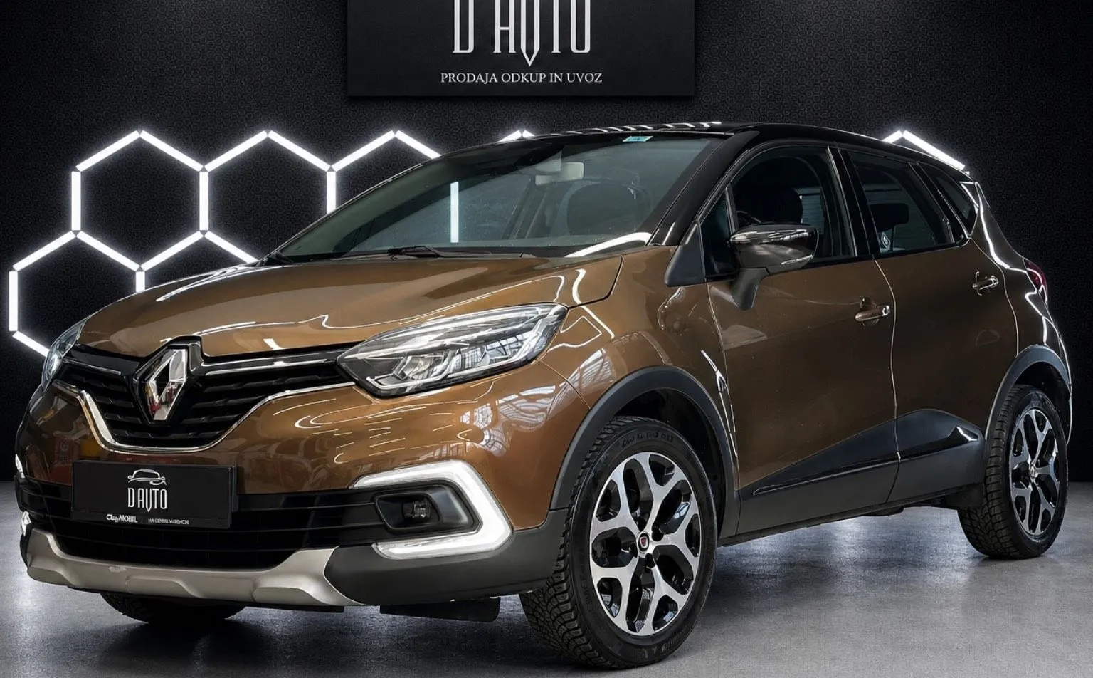 Zunanja slika - Renault Captur - TCe 120 Energy Intens SAMO 53000km-SLO POREKLO - 1
