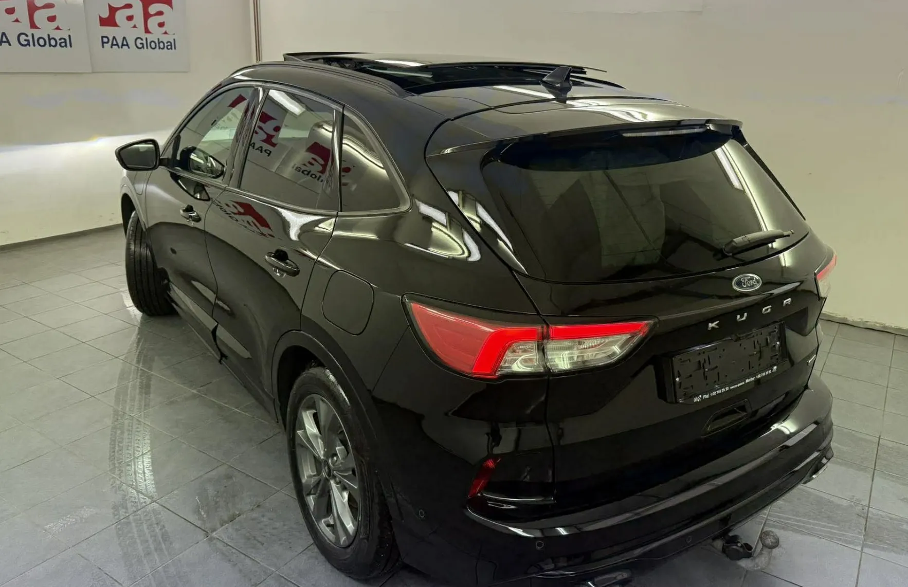 Zunanja slika - Ford Kuga - 2.5 Duratec PHEV ST-Line CVT KAMERA.NAVI.LED.ALU. - 3