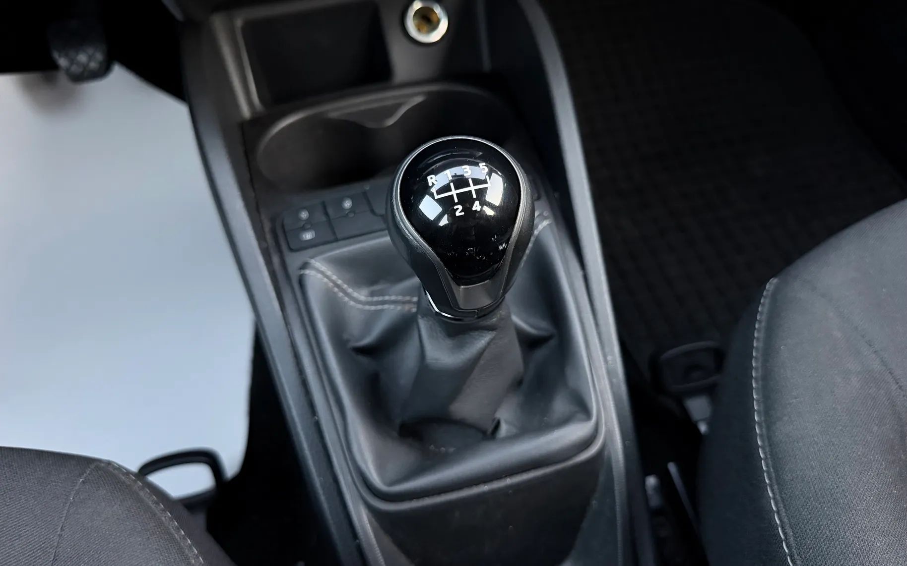 Zunanja slika - Seat Ibiza - 1.4 16V STYLE 2.LASTNIK 5 VRAT KLIMA SLO.VOZILO - 18