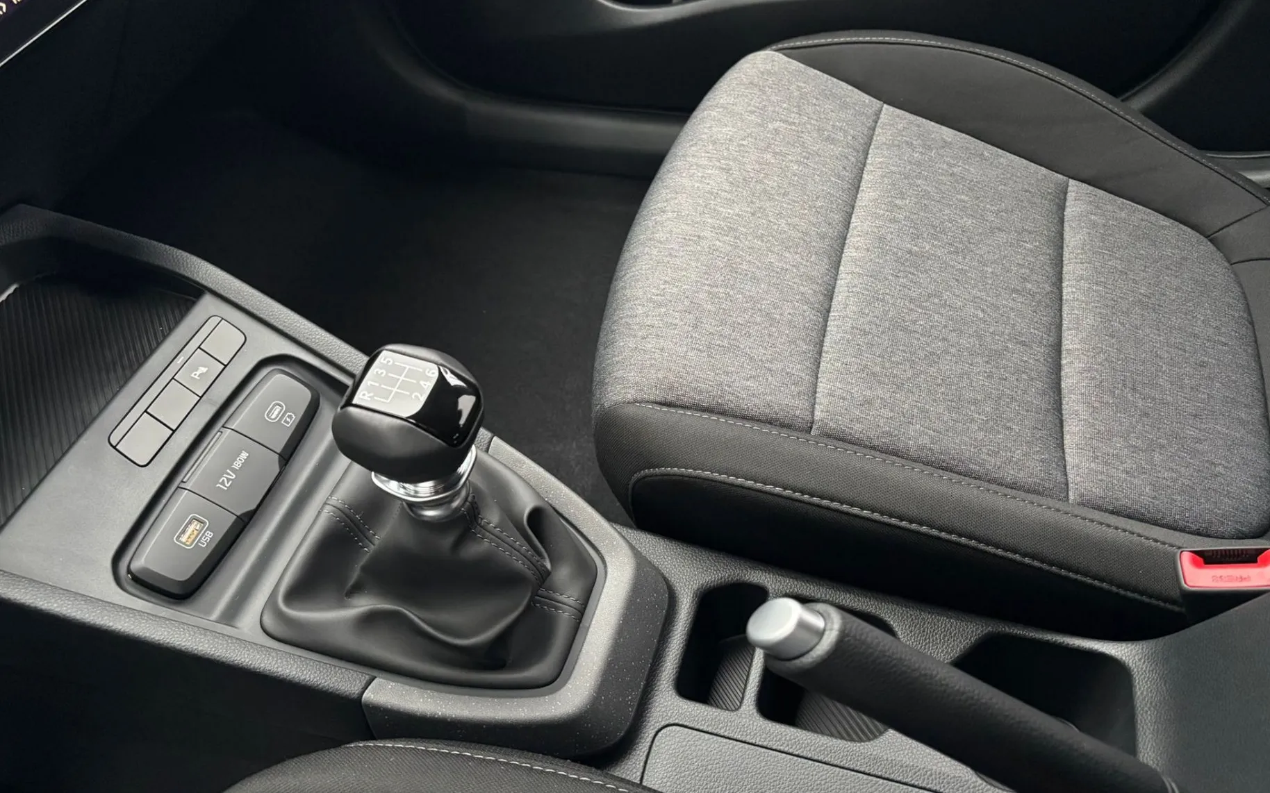 Zunanja slika - KIA Stonic - 1.0 T-GDi  EX Pulse M T - 13