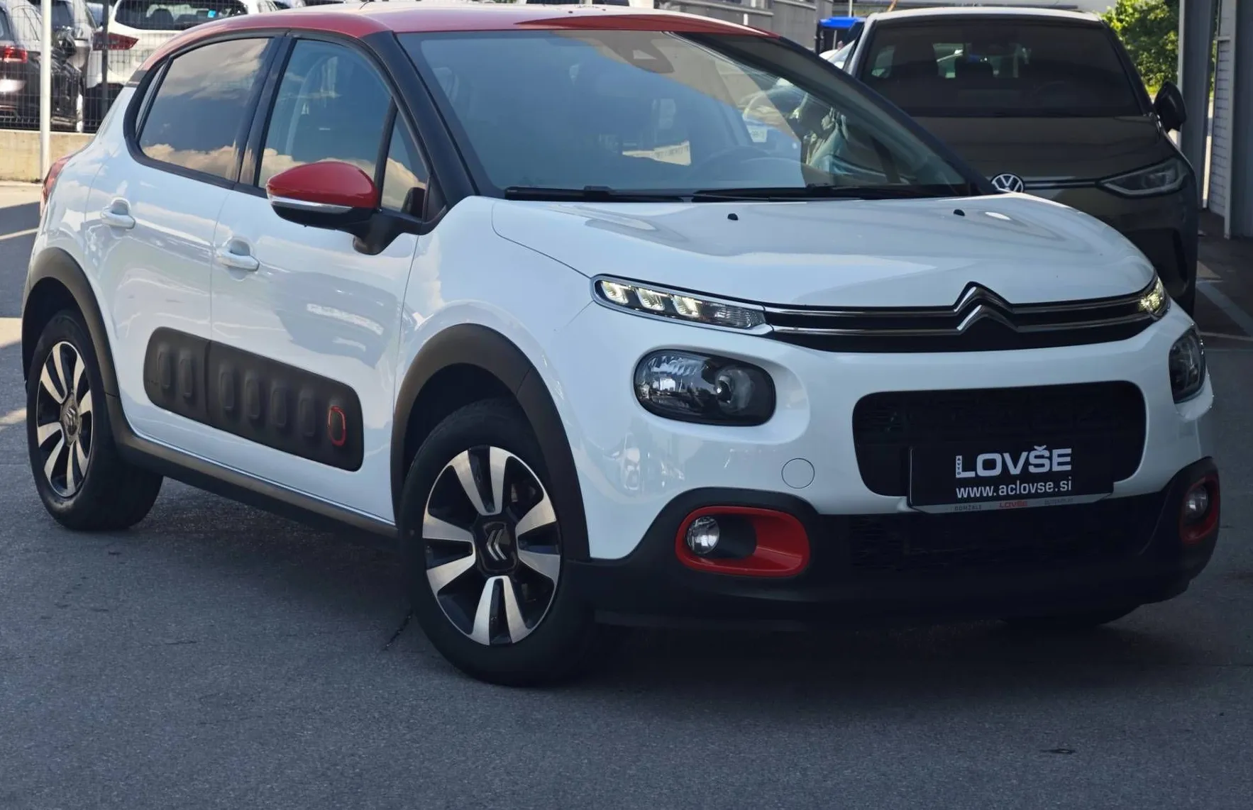 Zunanja slika - Citroën C3 - 1.2 PureTech 82 Shine - 1