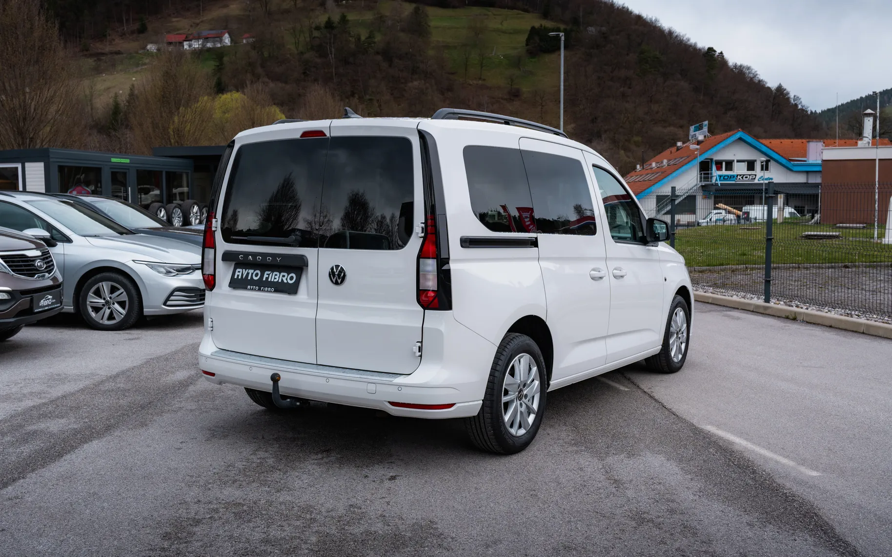 Zunanja slika - Volkswagen Caddy - 2,0 TDI Life - 4