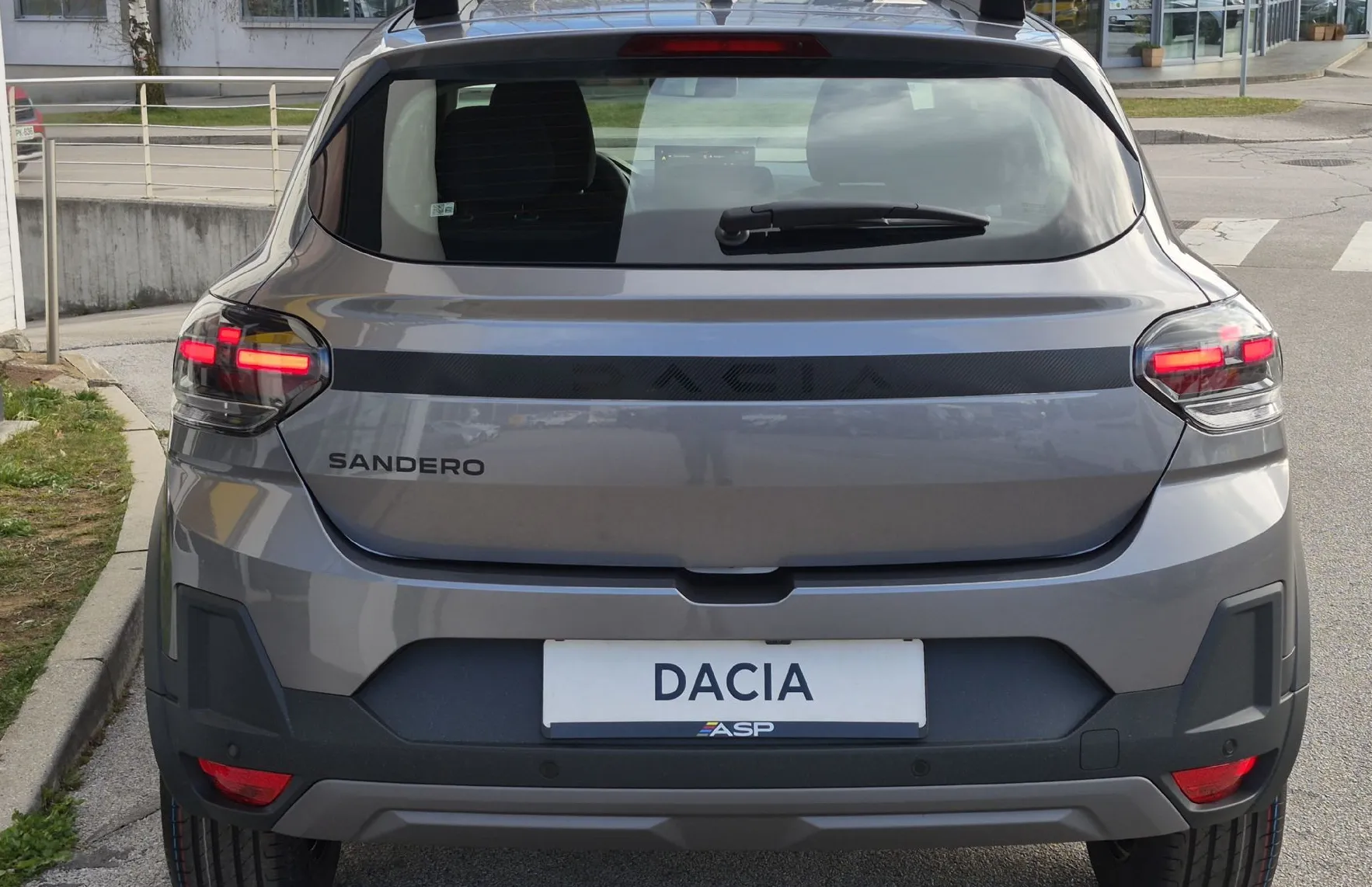 Zunanja slika - Dacia Sandero - Stepway 1.0 TCe 110 Expression - 6