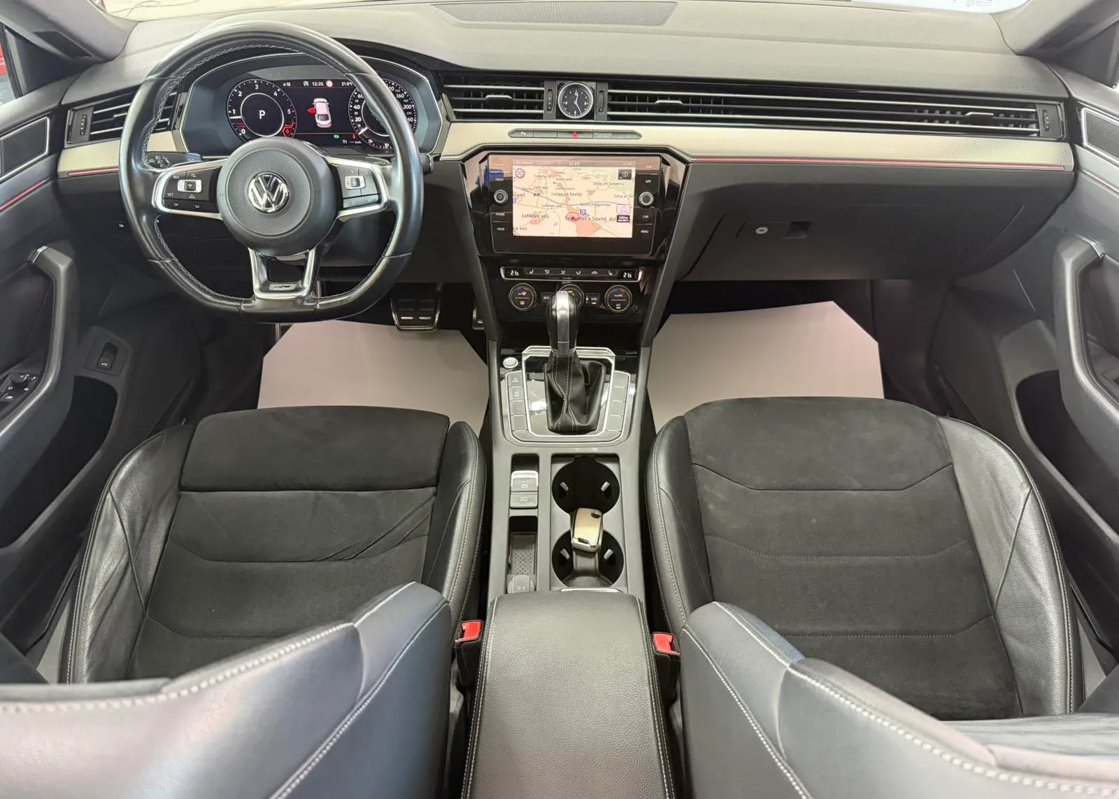 Zunanja slika - Volkswagen Arteon - 2,0 TDI BMT R-Line DSG - 7