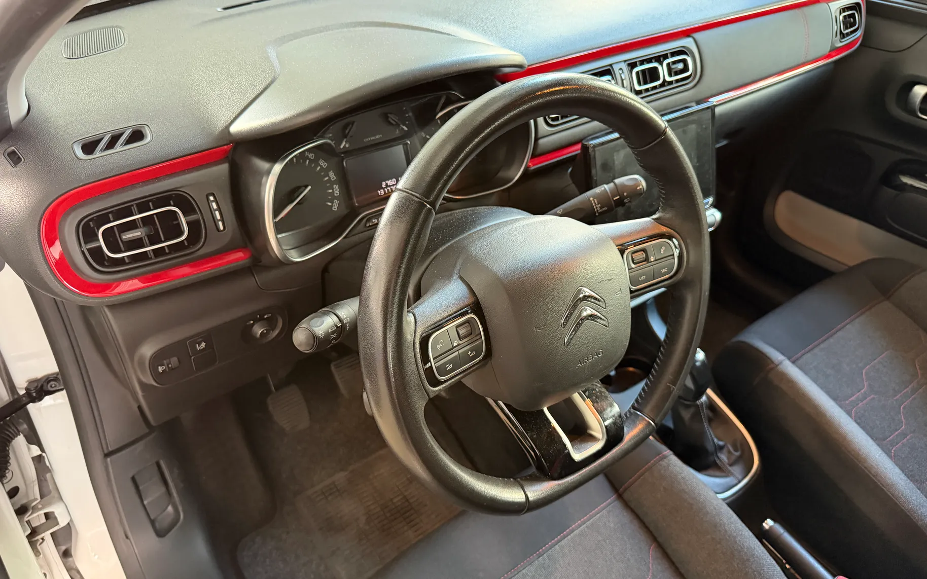 Notranja slika - Citroën C3 - 1.2 PureTech - 10