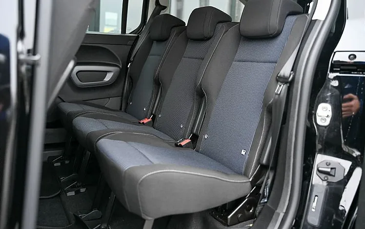 Zunanja slika - Fiat Doblo - Combi 1.5 BlueHDi 96 130 MT6 L2 Style - 8